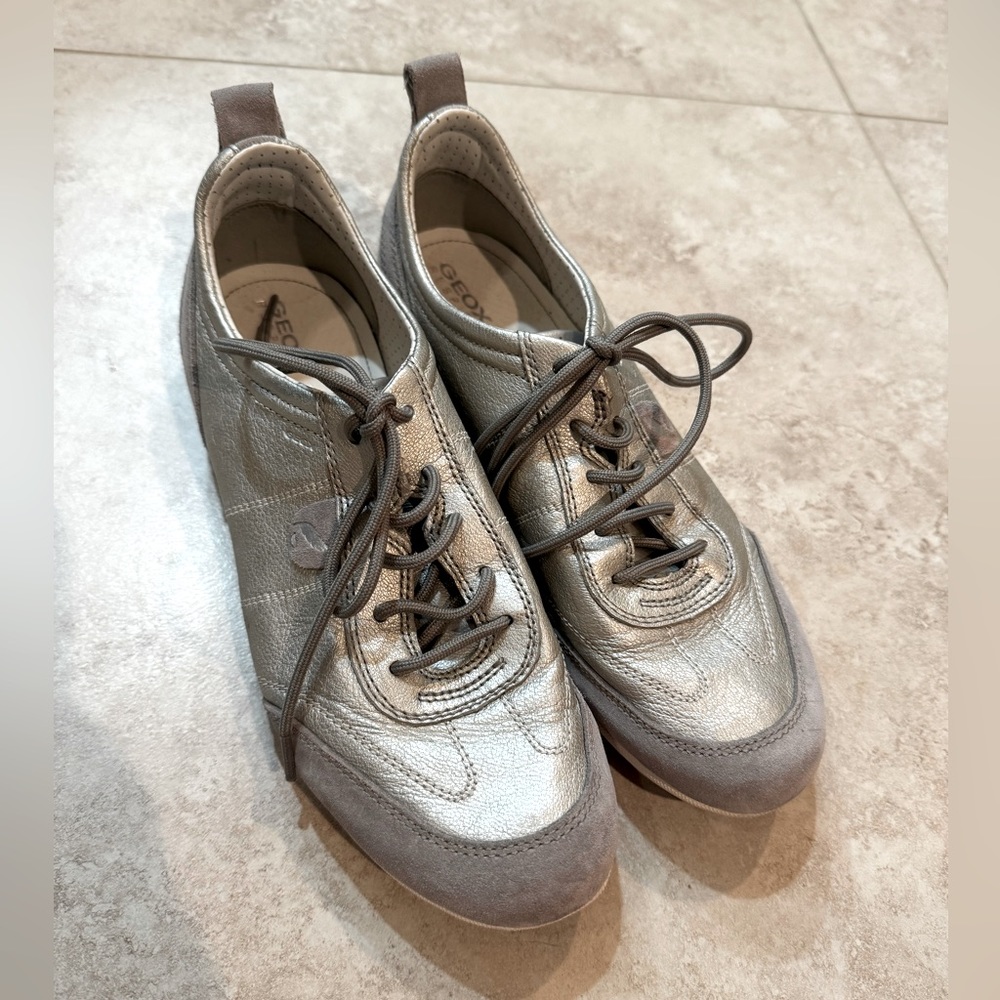 Geox Respira Vega Silver Sneakers Size US 9